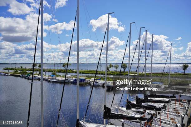 sailboats in the sport harbor of gizycko / lötzen, masurian lake district, poland - gizycko stock pictures, royalty-free photos & images