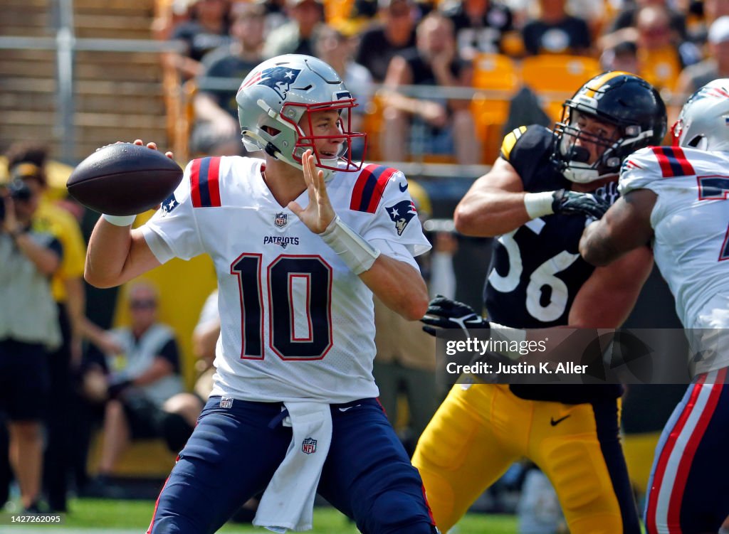 New England Patriots v Pittsburgh Steelers