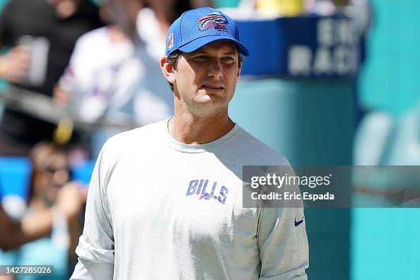 Buffalo Bills v Miami Dolphins Buffalo Bills v Miami Dolphins