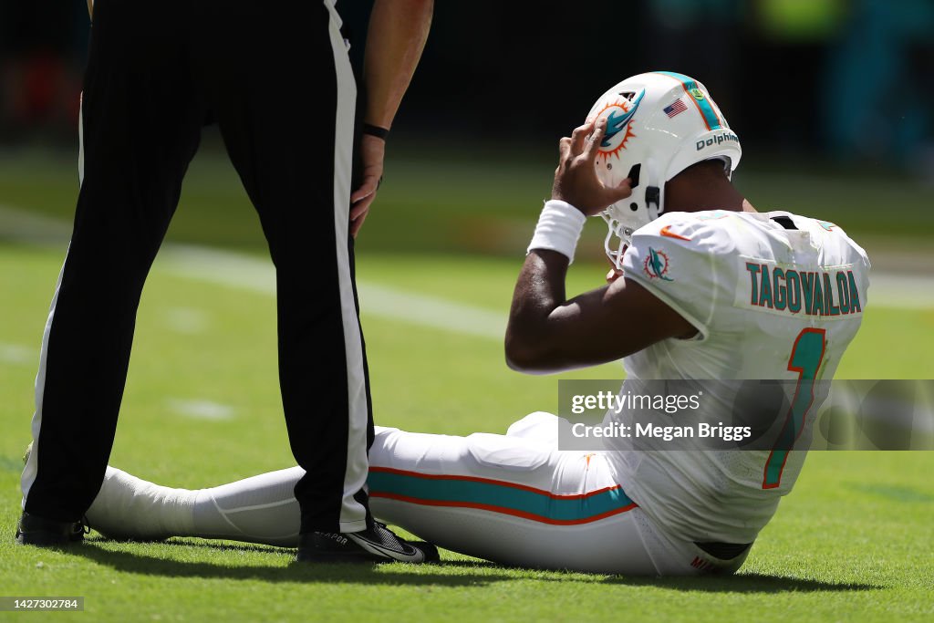 Buffalo Bills v Miami Dolphins