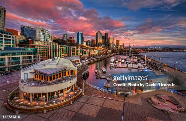 seattle waterfront at sunset - seattle stock pictures, royalty-free photos & images
