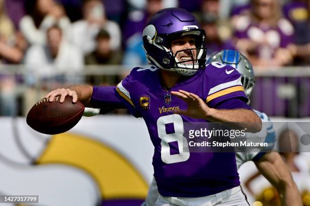 Quarterback Kirk Cousins of the Minnesota Vikings passes the ball during the first half of the game at U.S. Bank Stadium on September 25, 2022 in...