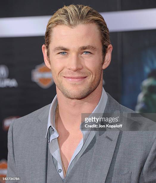 Actor Chris Hemsworth arrives at the Los Angeles Premiere of "The Avengers" at the El Capitan Theatre on April 11, 2012 in Hollywood, California.