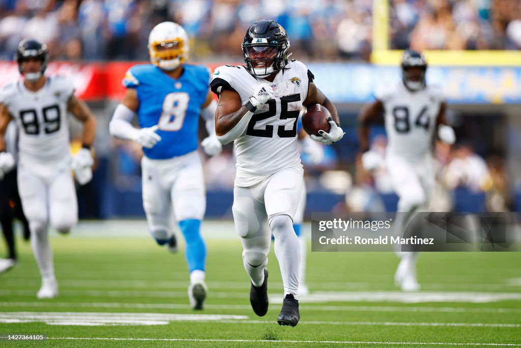 Jacksonville Jaguars v Los Angeles Chargers