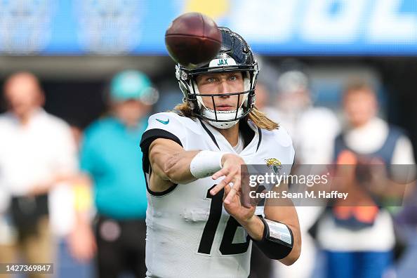 Jacksonville Jaguars v Los Angeles Chargers Jacksonville Jaguars v Los Angeles Chargers