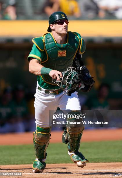 Sean Murphy of the Oakland Athletics reacts to a pop-up off the bat of Francisco Lindor of the New York Mets in the top of the first inning at...