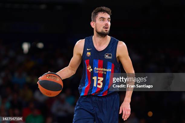 Tomas Satoransky of FC Barcelona in actionduring the Supercopa Endesa final match between Real Madrid and FC Barcelona on September 25, 2022 in...