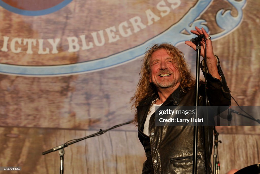 Robert Plant Band of Joy Live