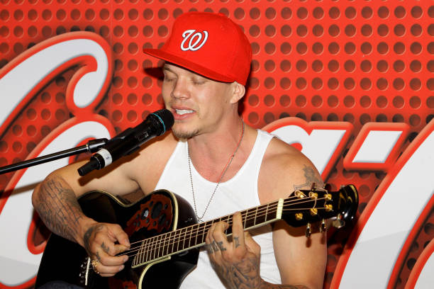 Chris Renno 1,625 Chris Rene Photos & High Res Pictures - Getty Images
