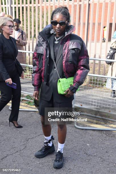 Flohio arriving at the Burberry s/s 2023 Catwalk Show during London Fashion Week September 2022 on September 26, 2022 in London, England.