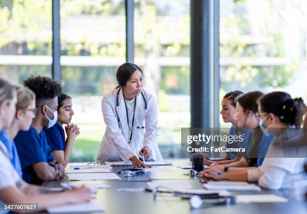 medizinstudenten - clinic canada diversity stock-fotos und bilder