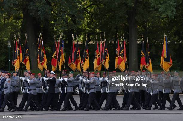 German Commander Flags German Army Command Photos and Premium High Res Pictures - Getty Images
