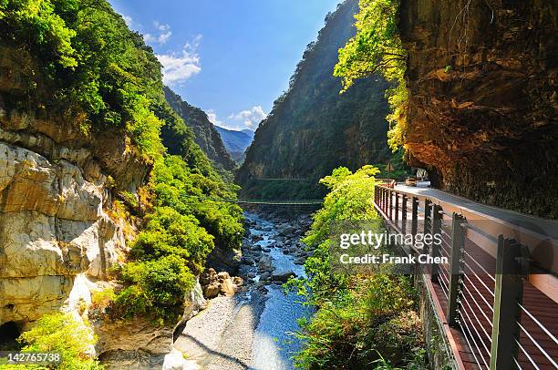 taroko national park - taroko gorge national park stock pictures, royalty-free photos & images