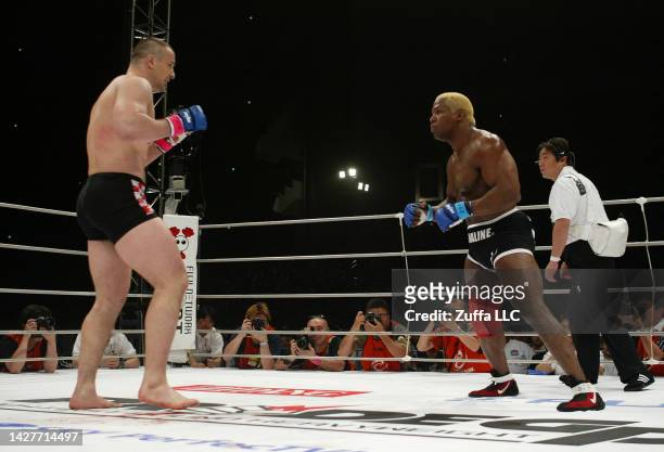 Kevin Randleman battles Mirko Cro Cop inside Saitama Super Arena on April 25, 2004 in Saitama, Japan.