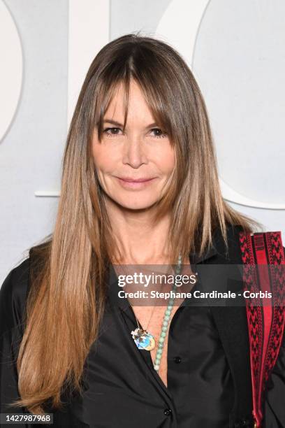 Elle Macpherson attends the Christian Dior Womenswear Spring/Summer 2023 show as part of Paris Fashion Week on September 27, 2022 in Paris, France.