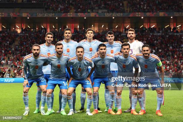 Players of Spain pose for a team photograph prior to prior to kick off of the UEFA Nations League League A Group 2 match between Portugal and Spain...