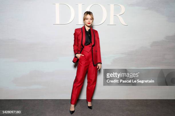 Katherine Langford attends the Christian Dior Womenswear Spring/Summer 2023 show as part of Paris Fashion Week on September 27, 2022 in Paris, France.