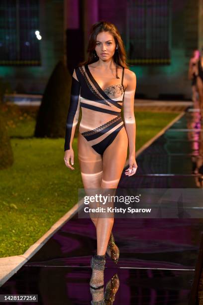 Model walks the runway during the Etam Womenswear Spring/Summer 2023 show as part of Paris Fashion Week on September 27, 2022 in Paris, France.