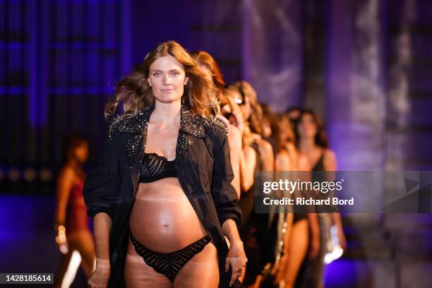 Constance Jablonski walks the runway during the Etam Womenswear Spring/Summer 2023 show at National Archives Museum as part of Paris Fashion Week on...