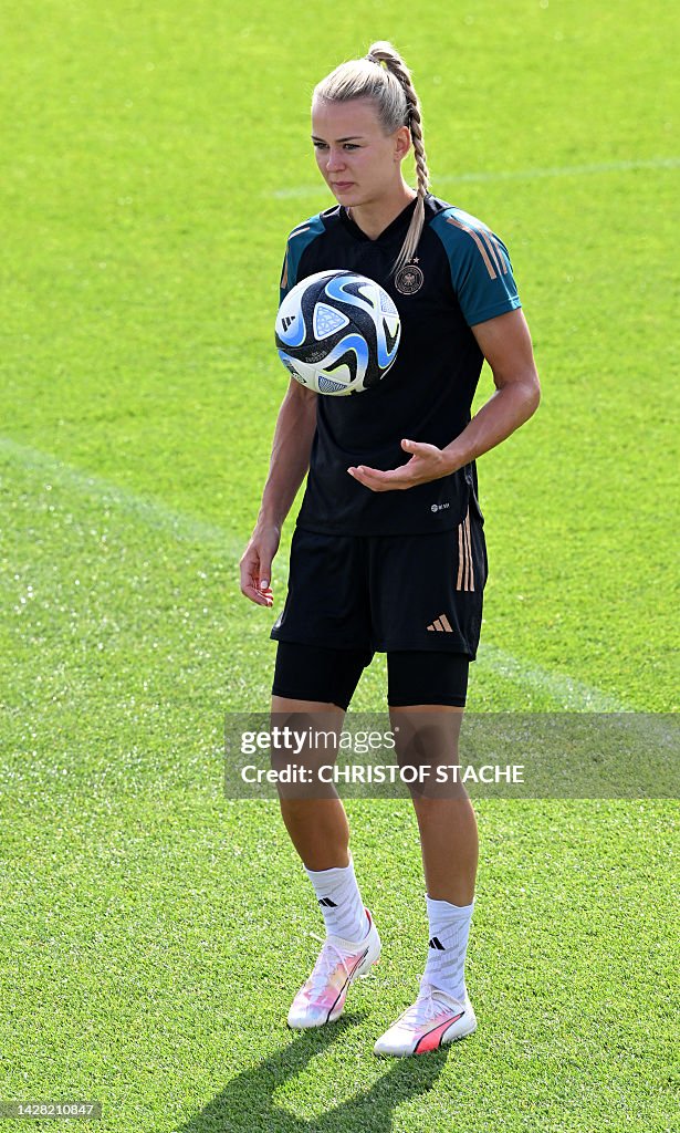 GERMANY-FBL-WOMEN-TRAINING