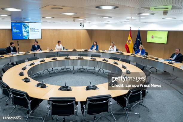 Members of the Government during a meeting with the Mesa de Dialogo Social para el Plan de Recuperacion, Transformacion y Resiliencia, at the...