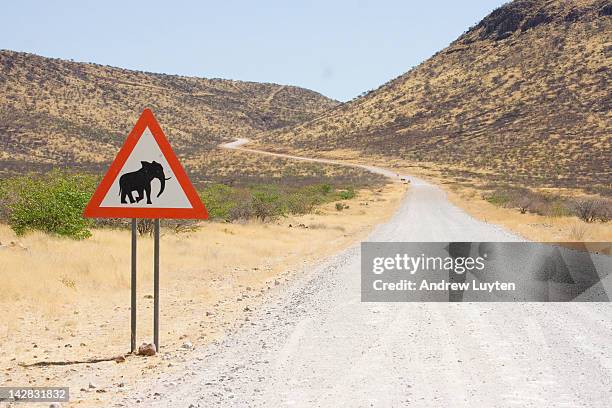 Elephant Warning Road Sign, Foto de stock