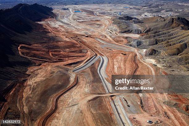 aerial view of quarry - mina de superficie fotografías e imágenes de stock