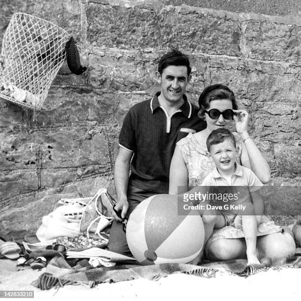 family relaxing at beach - irish family stock pictures, royalty-free photos & images
