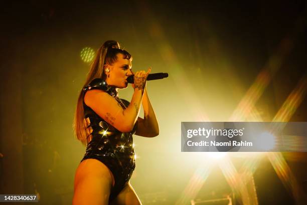 Tove Lo performs at 170 Russell on September 28, 2022 in Melbourne, Australia.