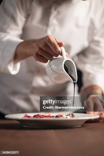 Cooking Vertically Vertical Chef Cooking Motion Photos and Premium High Res Pictures ...