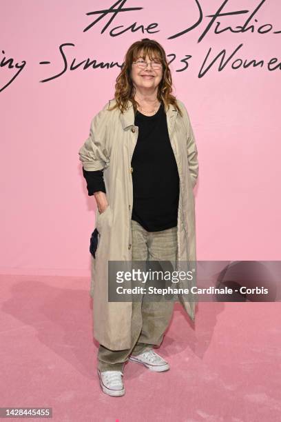 Jane Birkin attends the Acne Studios Womenswear Spring/Summer 2023 show as part of Paris Fashion Week on September 28, 2022 in Paris, France.