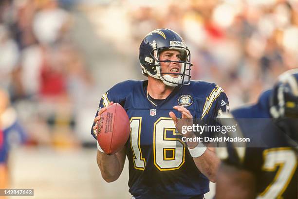 Ryan Leaf of the San Diego Chargers drops back to pass during an NFL football game against the Pittsburgh Steelers played on December 24, 2001 at...