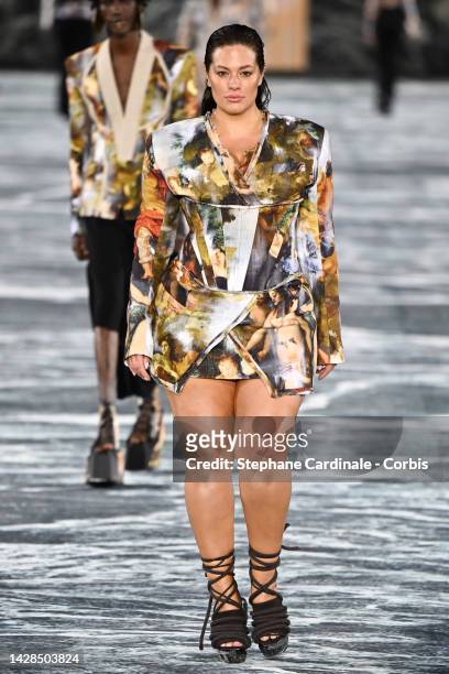 Model Ashley Graham walks the runway during the Balmain Womenswear Spring/Summer 2023 show as part of the Balmain Festival V03 during the Paris...