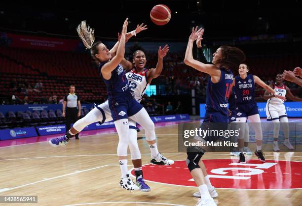 Alyssa Thomas of the United States is challenged by Jovana Nogic of Serbia during the 2022 FIBA Women's Basketball World Cup Quarterfinal match...