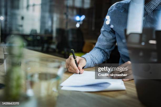 signing a contract! - form filling stock pictures, royalty-free photos & images