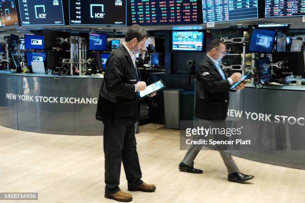 Traders work on the floor of the New York Stock Exchange on September 29, 2022 in New York City. U.S. Stocks fell in morning trading as recession...