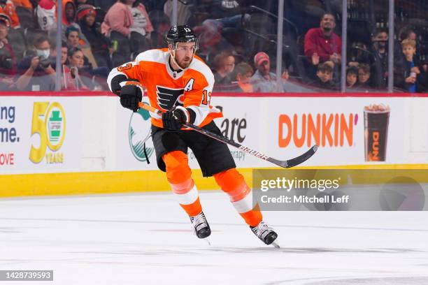 Kevin Hayes of the Philadelphia Flyers skates against the Washington Capitals during the preseason game at the Wells Fargo Center on September 28,...