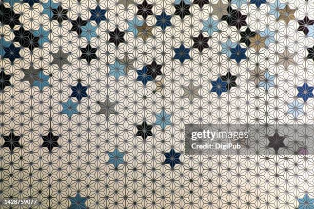 tiled wall - 工芸品 ストックフォトと画像