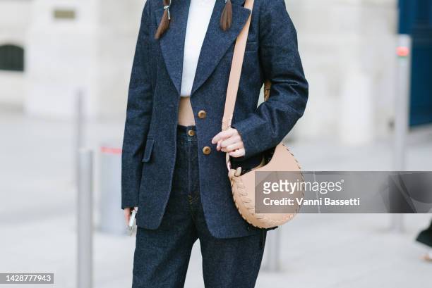 Actress Kieunse poses wearing Chloe after the Chloe show in Place Vendome during Paris Fashion Week - Womenswear Spring/Summer 2023 on September 29,...