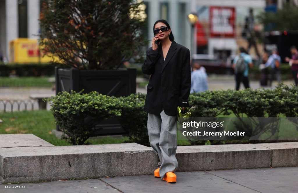 Street Style - September 2022 - New York Fashion Week