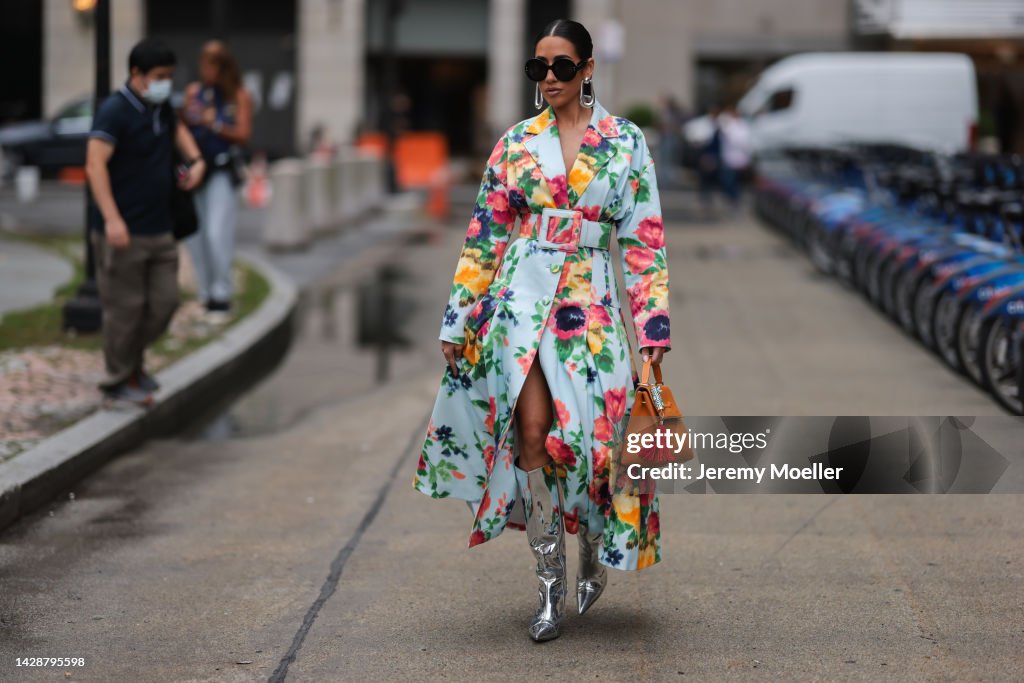 Street Style - September 2022 - New York Fashion Week