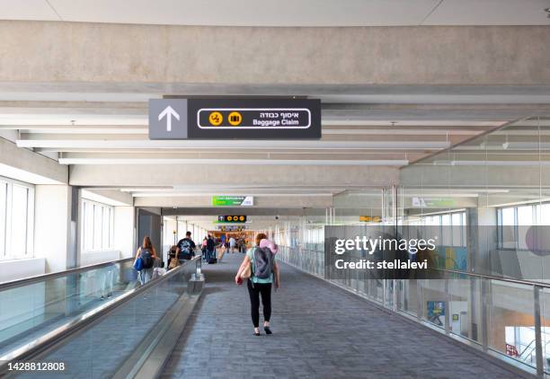 ben gurion aeroporto- chegadas, israel - ben gurion airport - fotografias e filmes do acervo