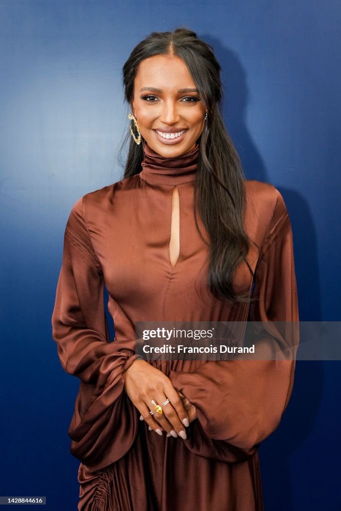 Messika : Photocall - Paris Fashion Week - Womenswear Spring/Summer 2023