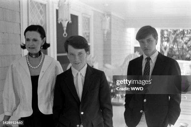 Socialite Gloria Vanderbilt Cooper, Anderson Cooper, and Carter Vanderbilt Cooper