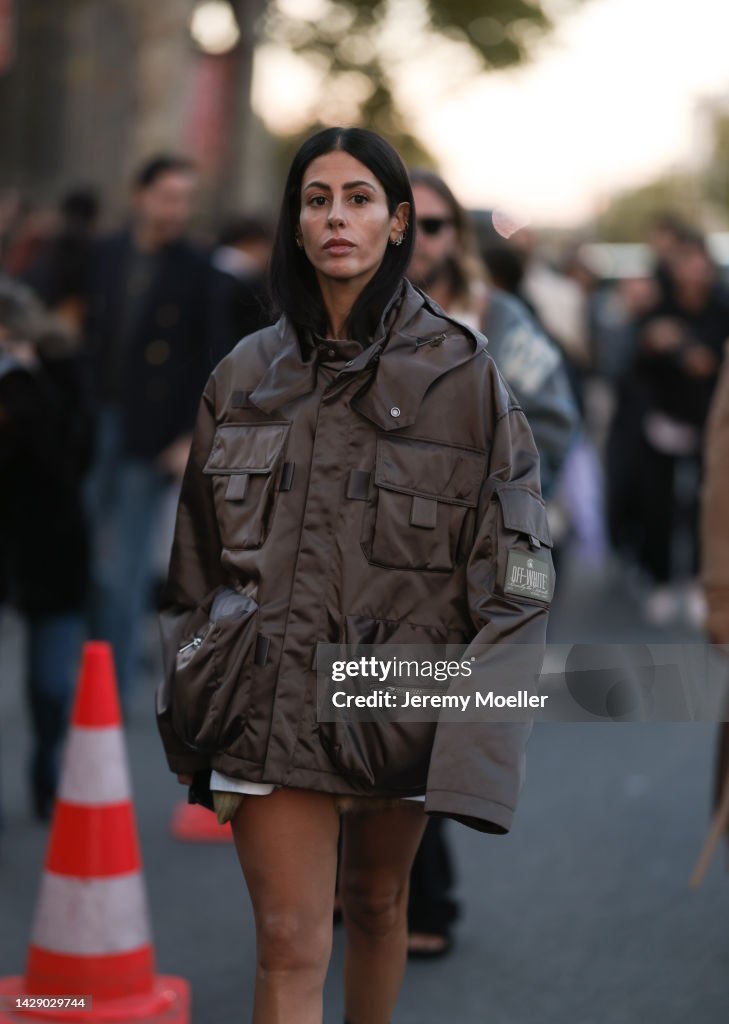 Street Style - Paris Fashion Week - Womenswear Spring/Summer 2023 : Day Four