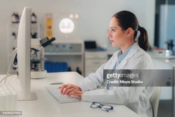 Csi Lab Computer Csi Projects Photos and Premium High Res Pictures - Getty Images