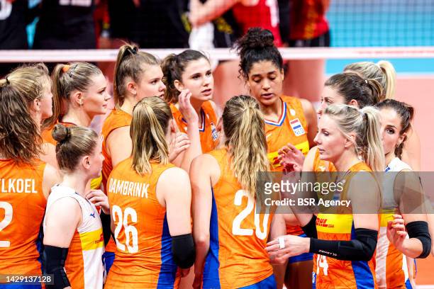 Elles Dambrink, Tessa Polder, Laura Dijkema and Celeste Plak of the Netherlands look disappointed during the Pool A Phase 1 match between Netherlands...