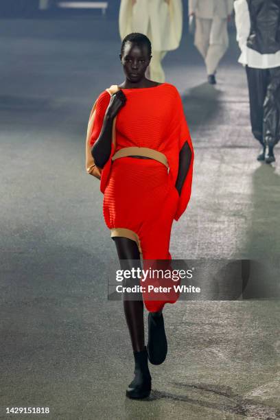 Model walks the runway during the Issey Miyake Womenswear Spring/Summer 2023 show as part of Paris Fashion Week on September 30, 2022 in Paris,...