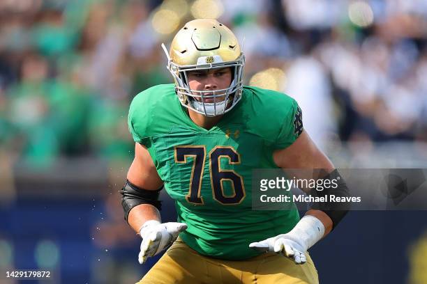 Joe Alt of the Notre Dame Fighting Irish in action against the California Golden Bears during the second half at Notre Dame Stadium on September 17,...