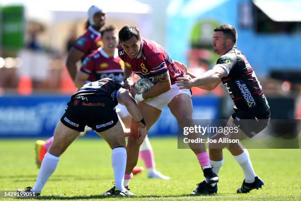 Matt Whaanga of Southland charges forward during the round nine Bunnings NPC match between Southland and North Harbour at Rugby Park Stadium, on...